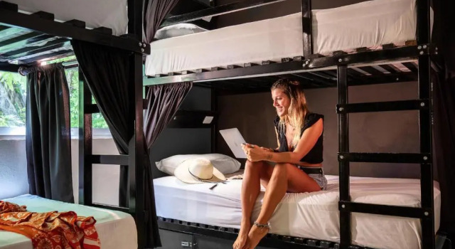 Кровать в общем номере (женский номер) Che Playa Hostel & Bar Adults Only