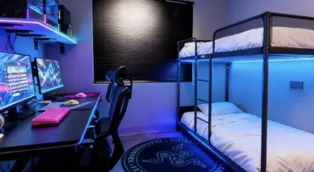 Капсула High Dimensions E-Sports Hotel