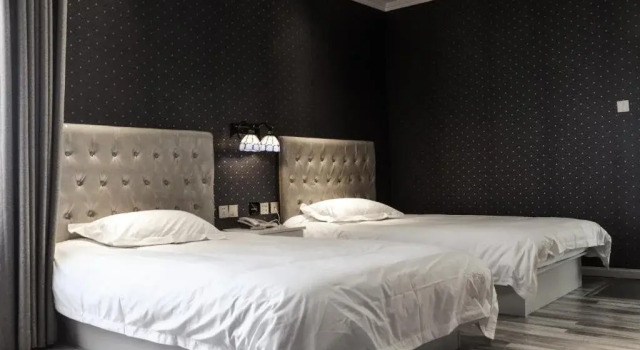Qingdao Xiehou International Youth Hotel