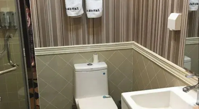 Y·Z Hotel, Rezerwuj Hotel Hotele w Kunming z parkingiem, Parking