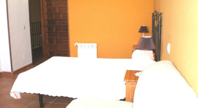 Hostal Restaurante Alto Rey, Забронировать Отель Арройо-де-лас-Фрагуас Guadalajara Province