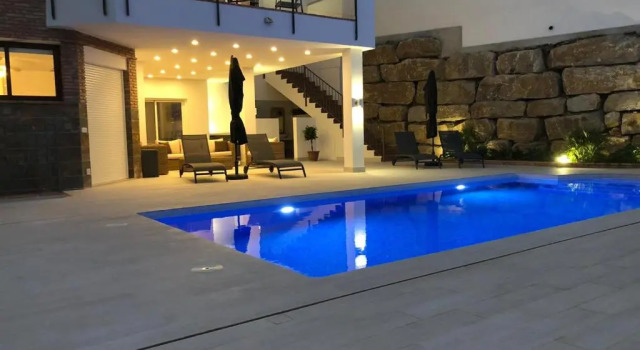 Вилла Luxury Villa for 12 people
