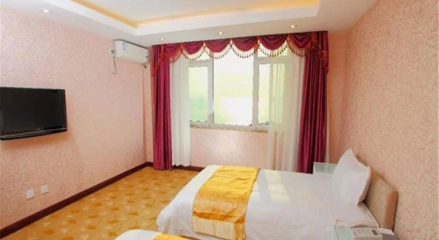Qingdao Longgang Seaview Hotel, Забронировать Отель Шинань , рядом с Luxun Park