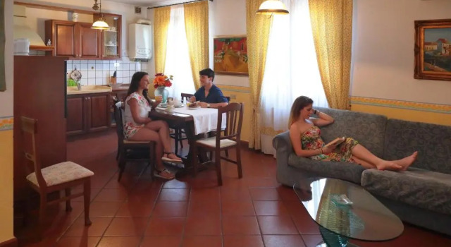 Коттедж с 3 комнатами Villa Rossana