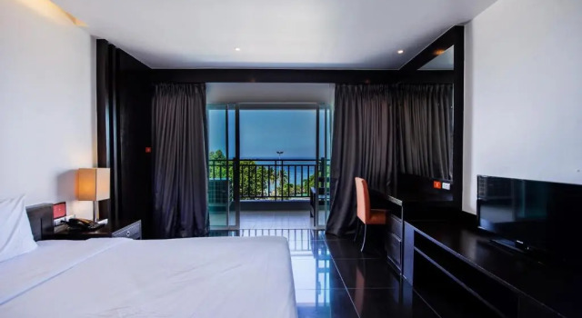 Люкс Executive с видом на море Hotel Selection Pattaya