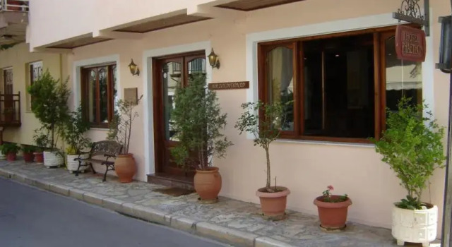 Phaethon Hotel, Book Hotel Delphi Central Greece