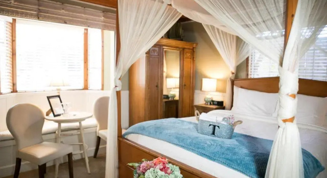 Двухместный номер Standard J Patrick Inn