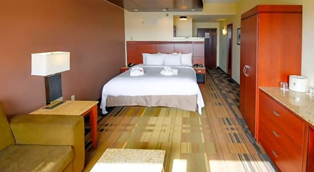 Номер Executive Canad Inns Destination Center Grand Forks