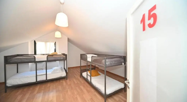 Кровать в общем номере 7 Requinte Hostel