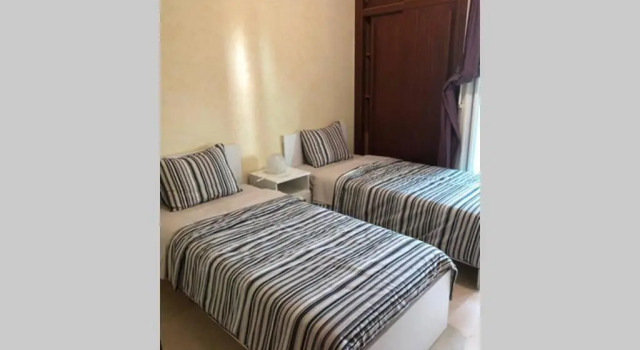 La Siesta Bel appartement bord de mer avec piscine, Rezervasyon Daire Doukkala-Abda otoparklı oteller, Otopark
