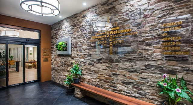 Кровать в общем номере Holiday Inn Hasbrouck Heights-Meadowlands by IHG