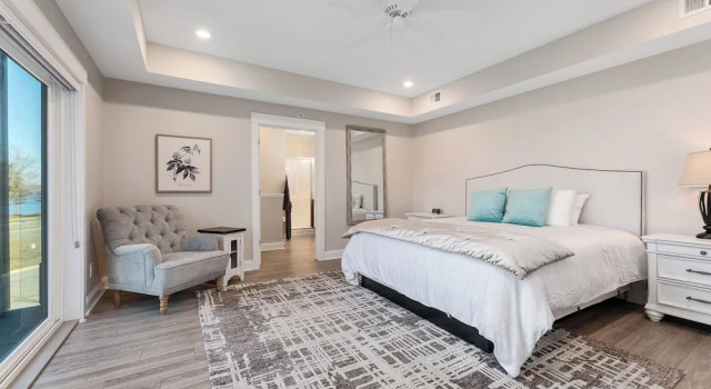 539 Bay St. Lake View Condo Unit 204E, Забронировать Апартаменты/квартира Траверс-Сити штат Мичиган, рядом с Туристический центр Траверс-Сити