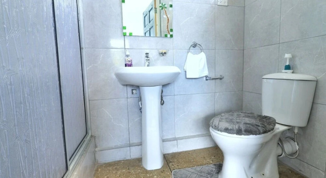 Апартаменты Inviting 3-bed Apt in Whim Estate- Nearscarborough
