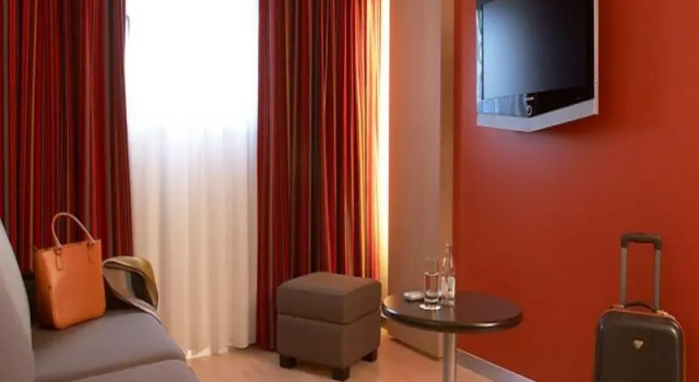 Семейный номер Standard Oceania Paris Porte De Versailles