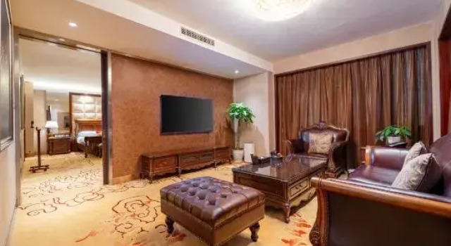 Люкс Executive Changhong International Hotel