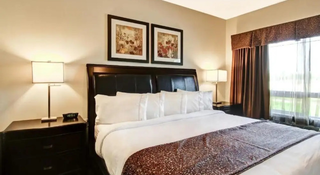 Люкс Deluxe Canalta Hotel Tisdale