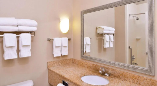 Номер Standard Comfort Suites