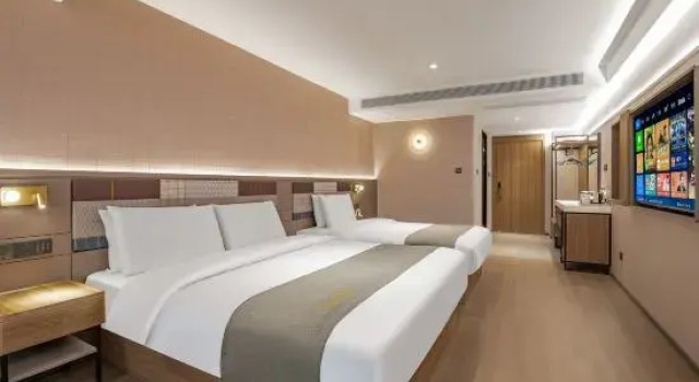 Номер Standard Home Inn Chongqing Lianglukou Station