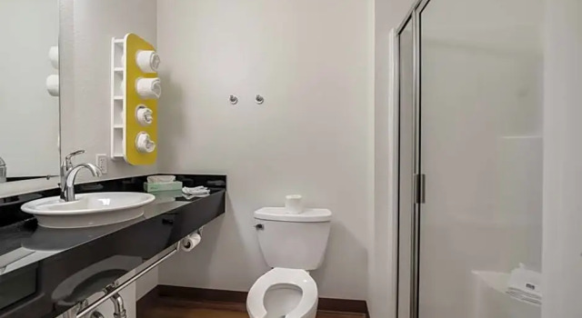 Четырёхместный люкс Motel 6 Poplar Bluff, MO