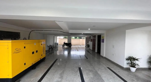 Апартаменты Lime Tree Hotel Golf Course Extension Nearby Grand Hyatt Gurgaon
