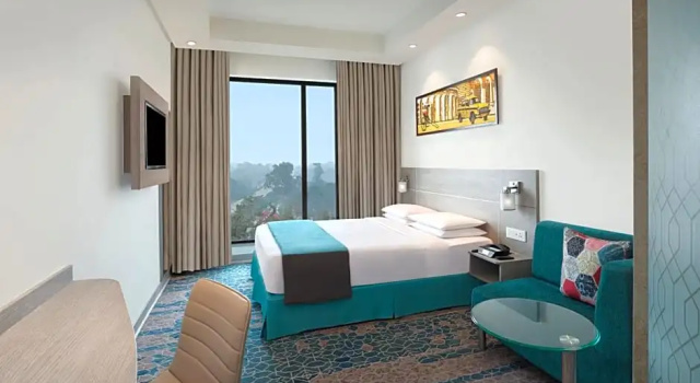 Номер Deluxe Holiday Inn Express Kolkata Airport by IHG