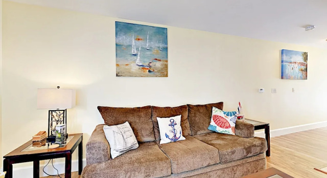 New 1br  W/ Water-view Deck 1 Bedroom Condo, Reserva ahora Hotel Edgecomb Maine