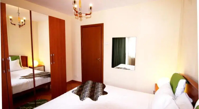 Everest One Bedroom Apartment, Забронировать Апартаменты/квартира Бухарест Muntenia, рядом с Floreasca Clinical Emergency Hospital