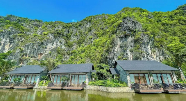 Двухместный номер Premier c 1 комнатой с видом на озеро Athena Premier Resort Ninh Bình