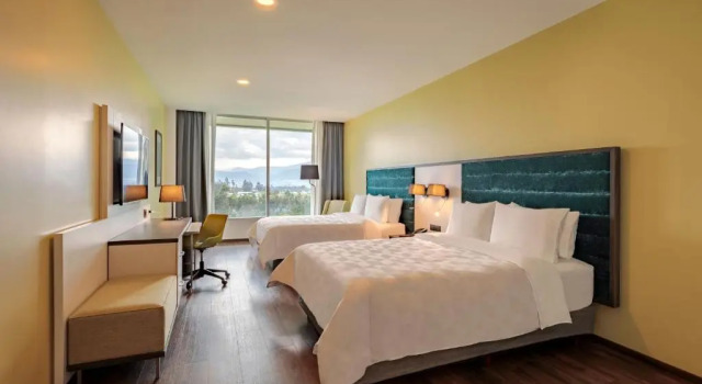 Четырёхместный номер Standard Holiday Inn - Quito Airport by IHG