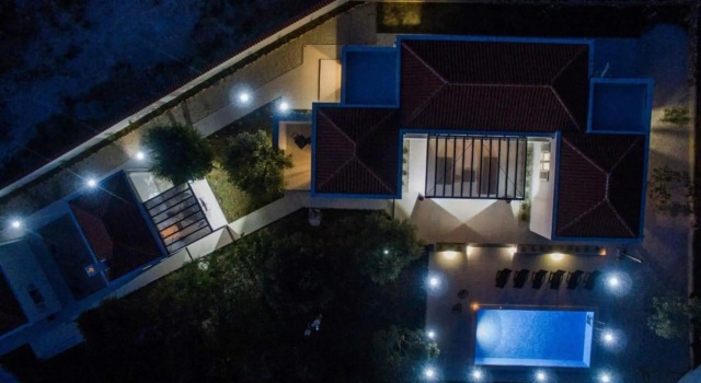 Luxurious Villa in Debeljak with Swimming Pool, Rezerwuj Willa Debeljak Zadar County