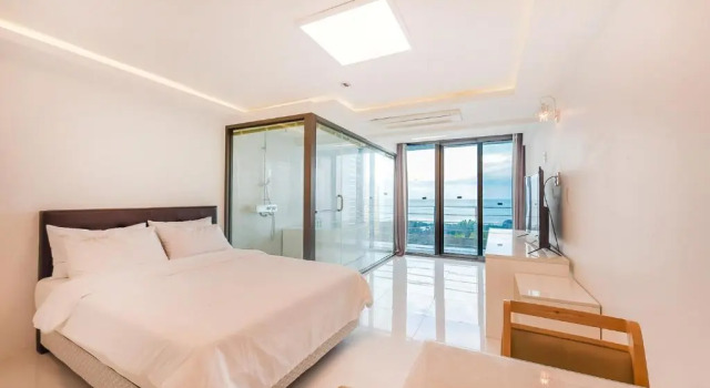 Двухместный номер Standard с балконом и с видом на море Castle Pool Resort