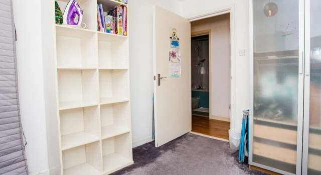 Апартаменты Charming Peaceful 2 Bed with Parking and Garden