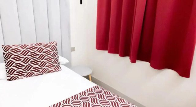 Номер Standard с видом на город Hostal Juliette-Gran Vía