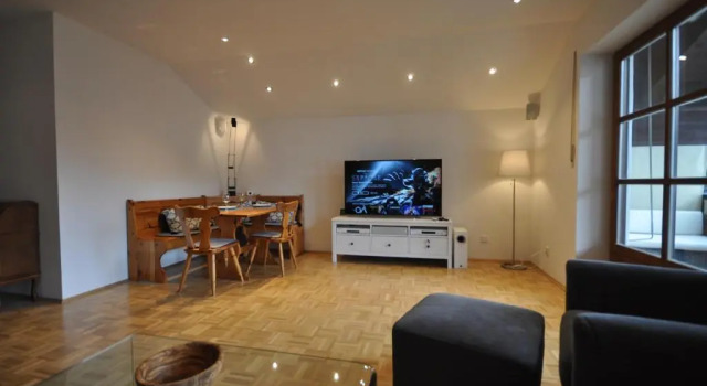 Apartment am Mohrenplatz, Varaa Huoneisto Hotellit Baijeri pysäköinnillä, Pysäköinti