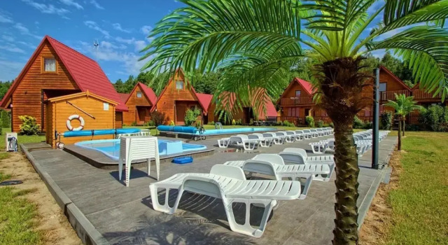 Comfortable holiday homes with terraces, pool, Забронировать Отель Ярославец Западно-Поморское воеводство