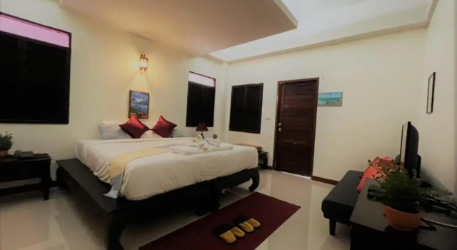 Полулюкс Rainforest Huahin Village Hotel