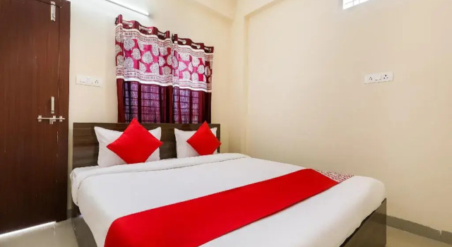 Shree Ganesha by Oyo Rooms