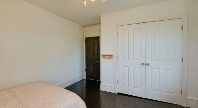 North Wildwood Home w/ Porch ~ 3 Blocks to Beach!