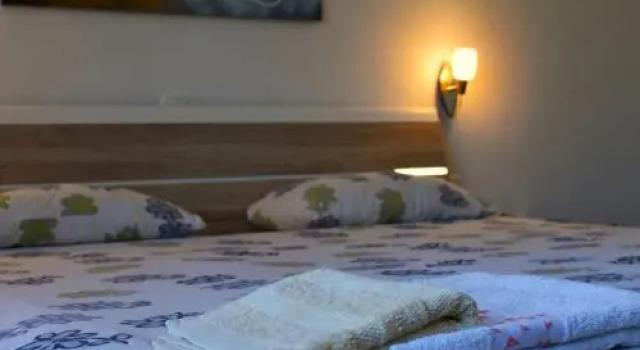 White House Plitvice, Prenota Hotel Korenica 