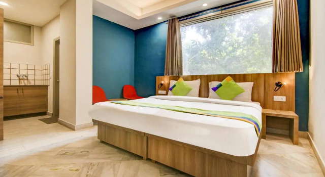 Treebo Mall View, DLF Phase II, Забронировать Отель Гургаон Gurgaon Region, рядом с Gurgaon Central