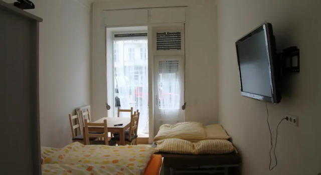 Berlin Wedding Togostraße, Rezervasyon Otel Berlin Almanya, Flugsimulator Berlin yakınında