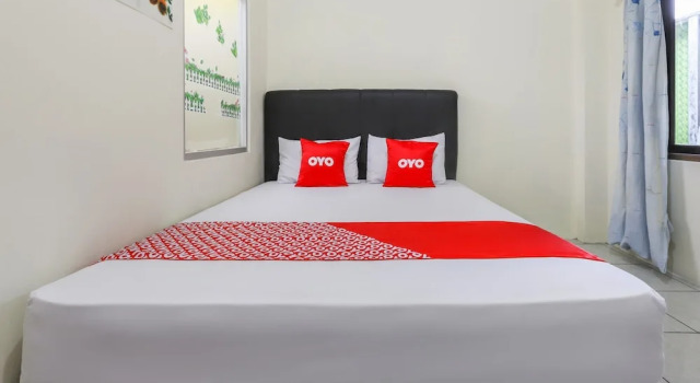 Номер Economy OYO 3830 Dfarys Gh Syariah
