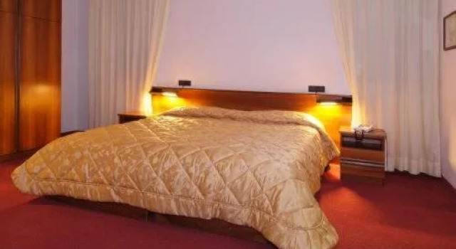 Hotel Gina, Забронировать Отель Пескалья 