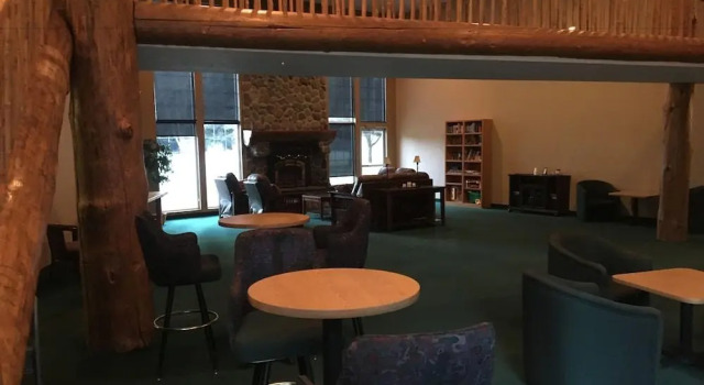 The Inn at Priest Lake, Rezerwuj Hotel Coolin Idaho