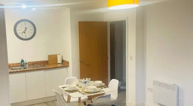 #0207 Two Bedroom Serviced apartment, Забронировать Апартаменты/квартира Дерби Дербишир