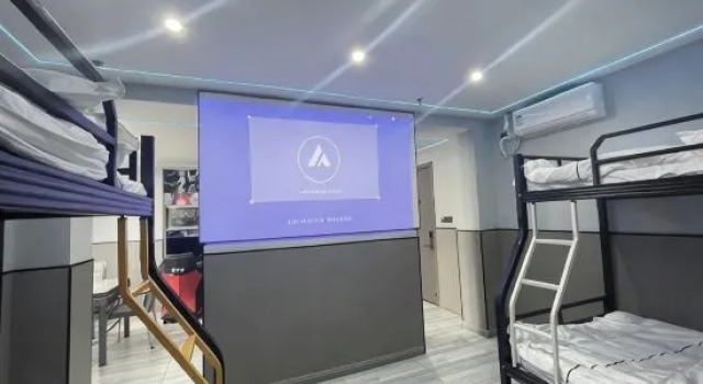 Кровать в общем номере Zeyue Electric Sports Hotel (Yushan No.1 Branch)