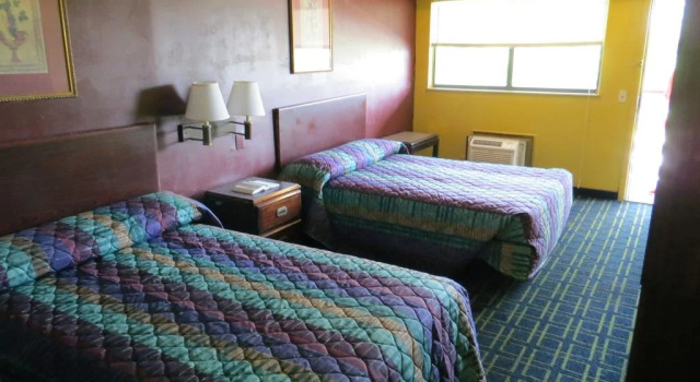 Travelodge at Six Flags