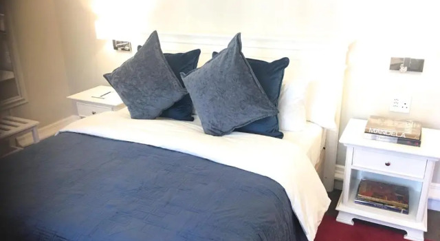 Номер Standard Rand Club Suites