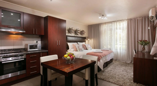 Студия Absolute Farenden Apartments