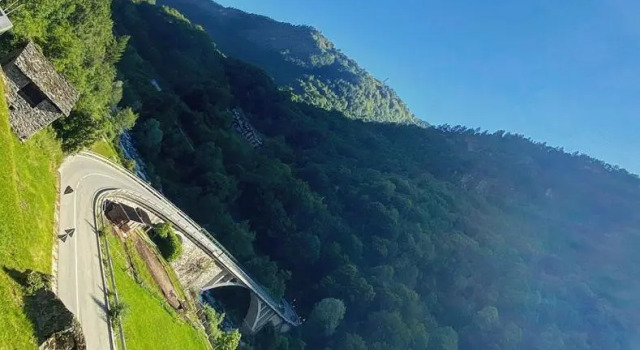 Апартаменты Appartamento con Giardino e Vista sulla Valmalenco